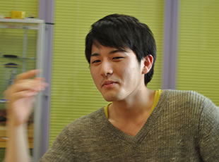 マテリアルサイエンス研究科 博士前期課程 白川義明さん