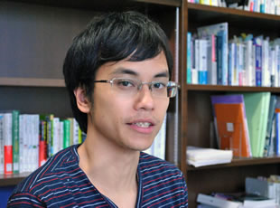 知識科学研究科 博士後期課程 HO Q. Bachさん